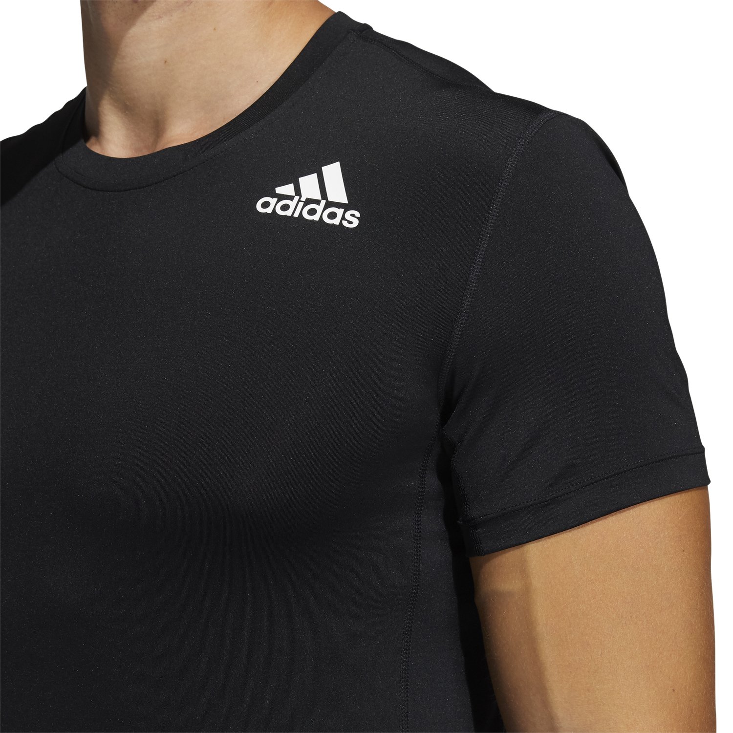 Camiseta adidas Techfit Compression - Fátima Esportes
