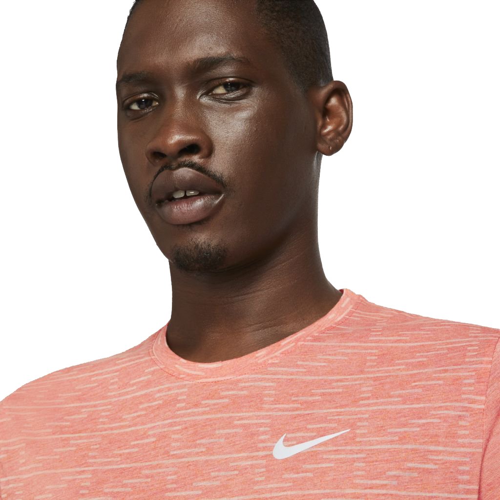 Camiseta Nike Dri-FIT Run Division Masculina - Nike