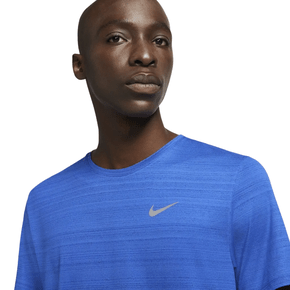 Nike dri best sale fit running shirt