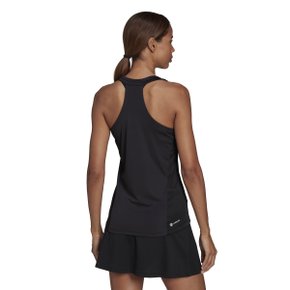 Nike Indy Dri-Fit Logo T-Back Sports Bra  Roupas de ginástica, Moda  fitness feminina, Roupas adidas